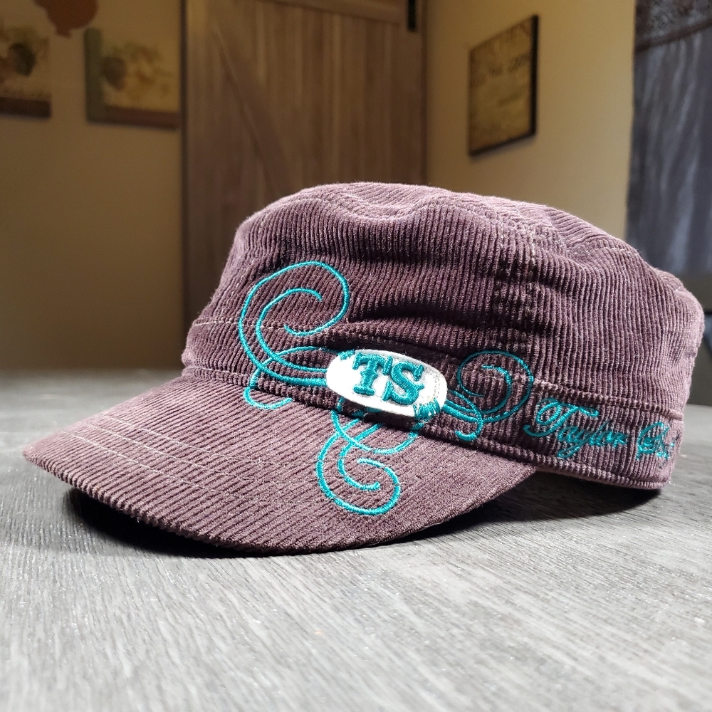 RARE Authentic Taylor Swift Hat - Fearless Tour 2009 2010